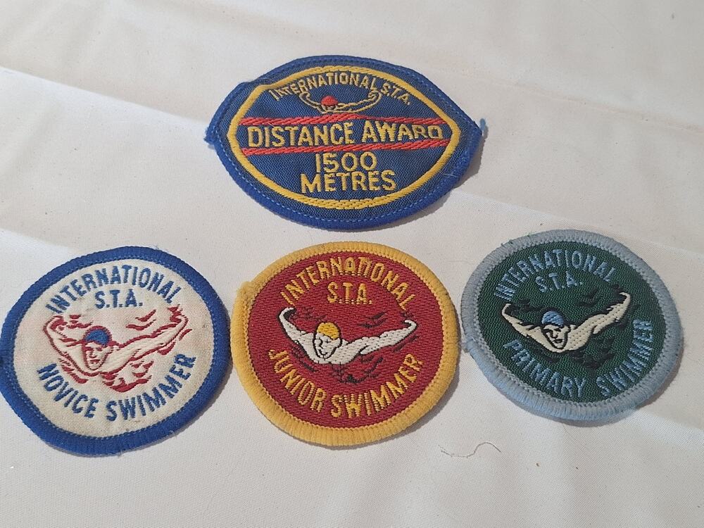4 Vintage International STA Swimming Badges 1500 Metres Primary Junior Novice UK